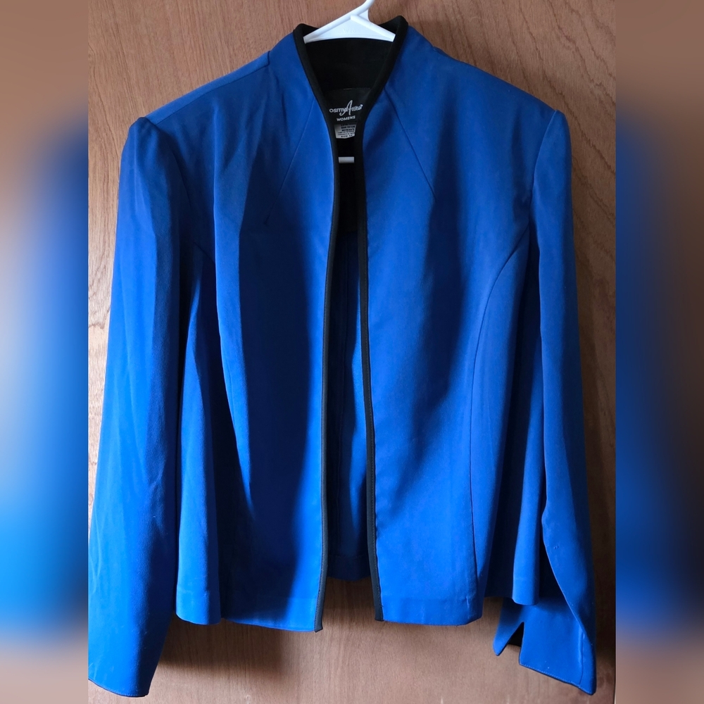 Women's Blue Jacket & Pants Sz 14